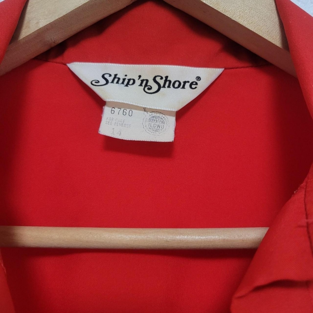 Retro Bright Red Button-Up - Picture 6 of 8